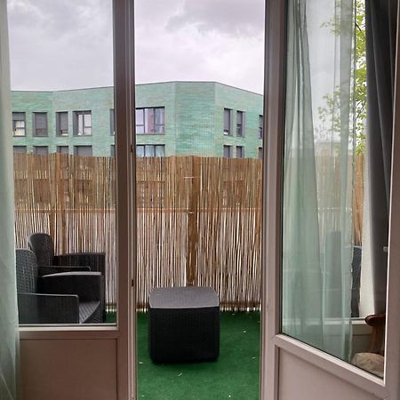Appartement De 3 Chambres Ris-Orangis Dış mekan fotoğraf