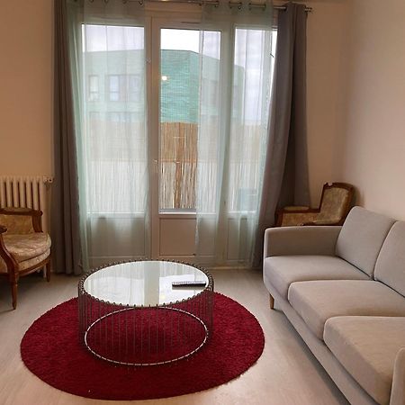 Appartement De 3 Chambres Ris-Orangis Dış mekan fotoğraf